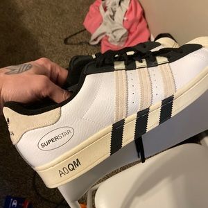 Adidas superstars
